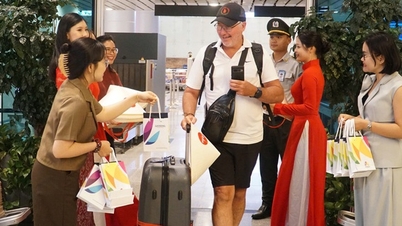 Der Flughafen Da Nang ist überlastet; die Stadt bittet Ministerien und Behörden um Unterstützung.