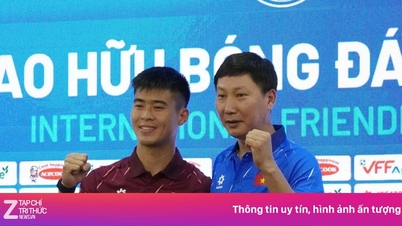 El entrenador Kim Sang-sik revela su plan para utilizar a Xuan Son y Hoang Hen.