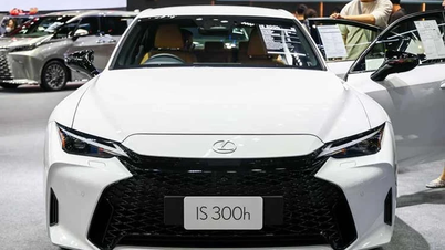Το Lexus IS300h του 2026, με τιμή 2,29 δισεκατομμύρια VND, κυκλοφόρησε στην Ταϊλάνδη. Θα είναι διαθέσιμο και στο Βιετνάμ;