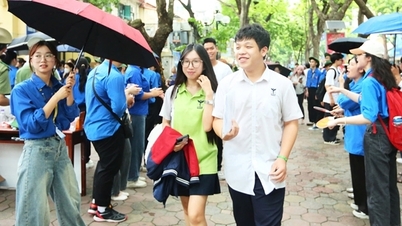 Hanoi: Kandidater kan justera sina antagningsönskemål för årskurs 10 före kl. 24:00 den 17 april.