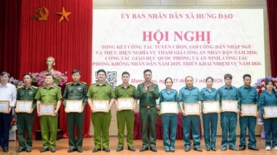 Konferensi untuk merangkum dan melaksanakan tugas-tugas terkait pertahanan dan keamanan nasional di komune Hung Dao.