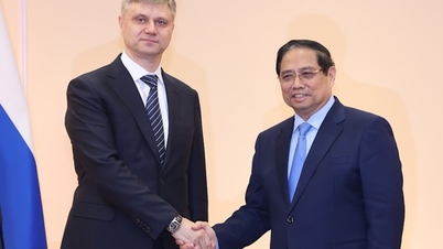 Premiärminister: Att förbinda järnvägen mellan Vietnam och Ryssland spelar en strategisk roll.