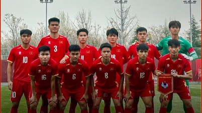 HAGL-এর তরুণ তারকার অভিষেক ম্যাচে করা গোলের সুবাদে ভিয়েতনাম অনূর্ধ্ব-২৩ দল উত্তর কোরিয়া অনূর্ধ্ব-২৩ দলের সাথে ড্র করেছে: VFF এবং চেয়ারম্যান ডুক উভয়েই আনন্দিত!