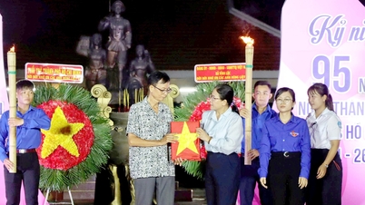 95º Aniversário da União da Juventude Comunista Ho Chi Minh: Uma Epopeia Heroica de Gratidão da Juventude
