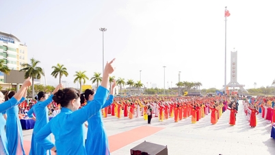 Lễ hội áo dài kết nối tình hữu nghị