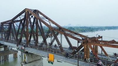 Hanói: Todos os veículos estão proibidos de circular na Ponte Long Bien por 60 dias.