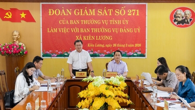 ក្រុមត្រួតពិនិត្យនៃគណៈកម្មាធិការអចិន្ត្រៃយ៍នៃគណៈកម្មាធិការបក្សខេត្តអានយ៉ាងបានធ្វើការនៅឃុំគៀនលឿង។