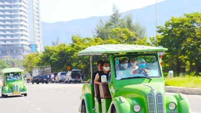 Electric tourist vehicles and safety requirements in urban areas.