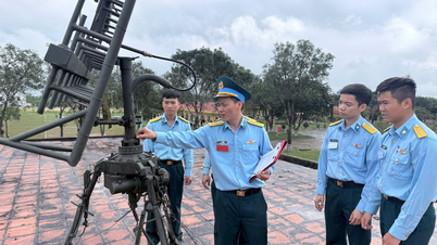 វរសេនីយ៍ឯក ឡេ ថុង៖ ការឌិគ្រីបមេឃដោយប្រើក្បួនដោះស្រាយ