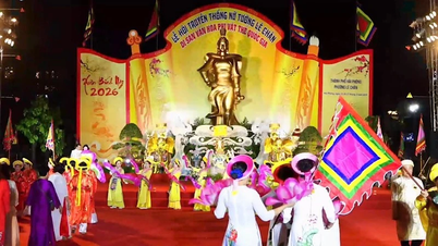 Hai Phong inaugura el Festival Tradicional Femenino de Le Chan de 2026.