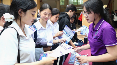 University tuition fees vary by field of study.