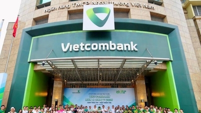 The "Vietcombank Run & Share 2026: A Thousand Hearts - One Belief" race aims to raise 11 billion VND to support students.