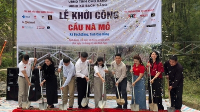 La comuna de Bach Dang inicia la construcción del puente Na Mo en la aldea de Na Vuong - Periódico en línea Cao Bang