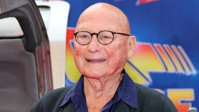Aktor Top Gun, James Tolkan, telah meninggal dunia.