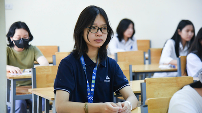 សិស្ស ១៤៧.០០០ នាក់ កន្លែងសិក្សានៅសាលារដ្ឋចំនួន ៨៨.០០០ កន្លែង៖ តើដំណោះស្រាយចំពោះបញ្ហាថ្នាក់ទី ១០ នៅទីក្រុងហាណូយគឺជាអ្វី?
