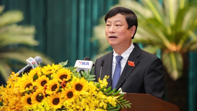 100% delegasi memilih Bapak Vo Van Minh sebagai Ketua Dewan Rakyat Kota Ho Chi Minh untuk periode 2026-2031.