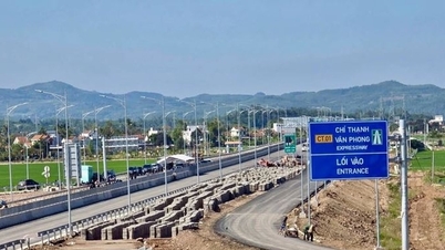 Naar verwachting zullen een aantal belangrijke snelwegen in Centraal-Vietnam en het Centraal-Vietnam op 30 april voor het verkeer worden opengesteld.