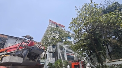 Hanoi: Brandbestrijdingsoefening in een productiefaciliteit.