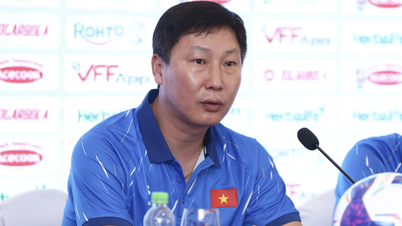HLV Kim Sang Sik: "Ưu tiên Asian Cup, nhưng thắng Malaysia vẫn là mục tiêu"