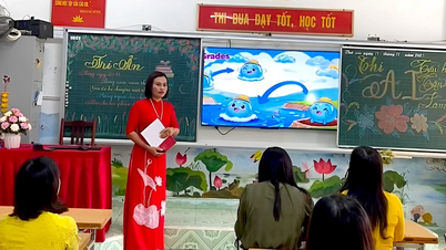 Meningkatkan kemahiran digital untuk guru: Membuka potensi digital di sekolah-sekolah di tanah longan.