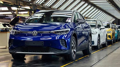 Na całym świecie wycofano z użytku prawie 100 000 samochodów elektrycznych marki Volkswagen z powodu wad akumulatorów.