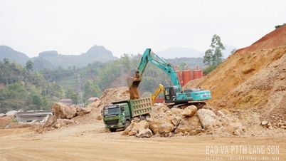 "A Dong Khe hadjárat" a Dong Dang - Tra Linh építkezésen.