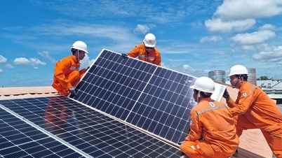 Posílení vymáhání úspor elektřiny a rozvoj solárních elektráren na střechách.