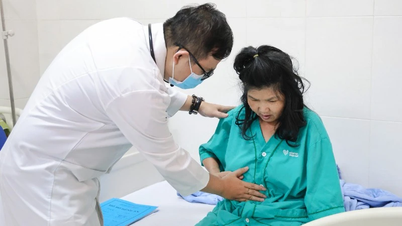 The Ministry of Health has requested that resources be focused and intensive treatment be provided to patients suspected of food poisoning in Dak Lak.
