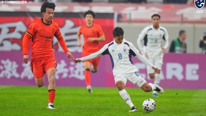 Perlawanan bola sepak langsung: Thailand B23 vs Korea Utara B23: Menang untuk menjadi juara.