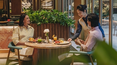 Hanoi heeft er weer een vijfsterrenhotel bij, midden in het district Hoan Kiem.
