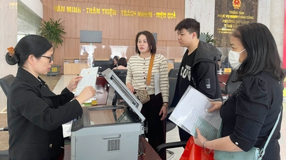 Bac Ninh: Belediyelerin ve mahallelerin %100'ü, vatandaşlara ve işletmelere hizmet endeksinde 90'ın üzerinde puan almıştır.