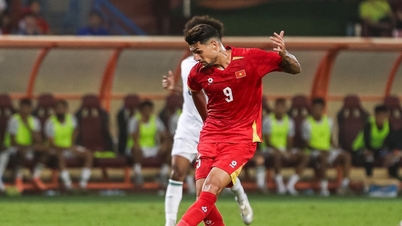 Vietnam vs Malaysia (19.00): Xuan Son dan Hoang Hen akan sama-sama menjadi starter.