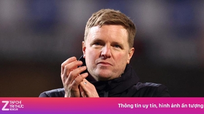 Newcastle erwägt die Entlassung von Trainer Howe.