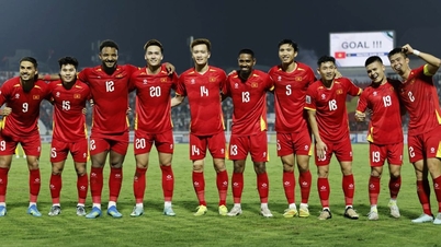 Xuan Son shines, Vietnam team convincingly defeats Malaysia.