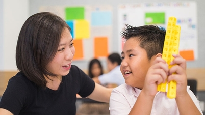 Which Southeast Asian country's students ranked first in the world for math scores?