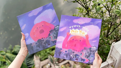 The world of childhood in "The Crown of the Sun"