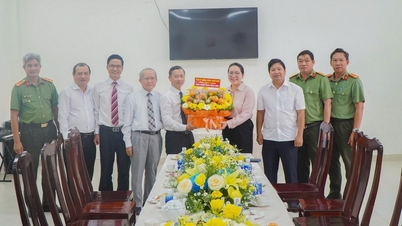 Visiting and sending greetings on the occasion of Easter 2026