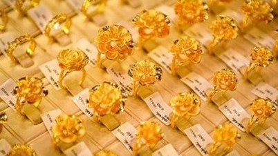 Gold price today (April 1st): Maintaining strong upward momentum.