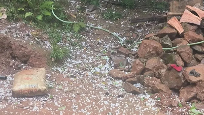 Zimne masy powietrza przynoszą do północnego Wietnamu przelotne opady deszczu i burze gradowe.