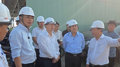Construction is bustling at the Nam Thang Binh Industrial Park.