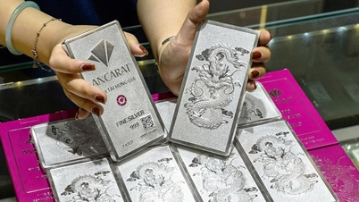 Silver prices today, April 1st: SBJ, Ancarat, and Phu Quy silver prices reach nearly 3 million VND/ounce.