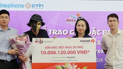 ชายคนหนึ่งจากจังหวัดฮุงเยน คว้ารางวัลเวียดล็อต 23 รางวัล มูลค่ากว่า 10,000 ล้านดองเวียดนาม