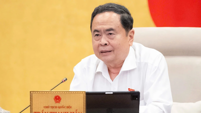 Kiên định nguyên tắc tăng trưởng thực chất, giữ vững ổn định vĩ mô