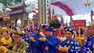 バッチャン村では、伝統的な祭りが盛大に祝われる。