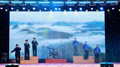 Music Night “Melodies of the Homeland - Love and Sorrow” - Cao Bang Online Newspaper