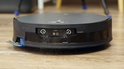 Experience the Deebot X12 OmniCyclone - the first robot to use a nozzle to soften dirt.