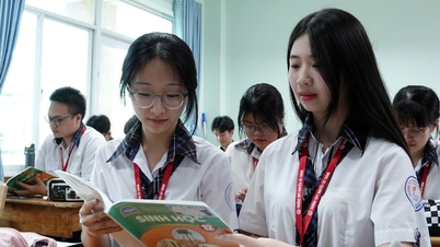 Miễn phí sách giáo khoa: Không nhất thiết áp dụng đại trà cho tất cả học sinh