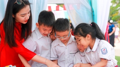 Hanoi organizes a series of activities to promote reading culture in the digital age.