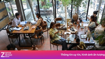 ทำไมคาเฟ่ถึงเบื่อหน่ายกับลูกค้าที่สั่งเครื่องดื่มแค่แก้วเดียวแล้วนั่งทำงานทั้งวันโดยใช้แล็ปท็อป?