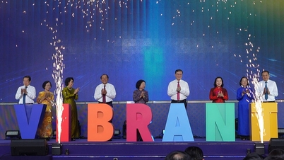 Ho Chi Minh Şehri Turizm Festivali 2026 Açılış Töreni - Turizmi teşvik etmek için yeni yaklaşımlar, yeni düşünce.